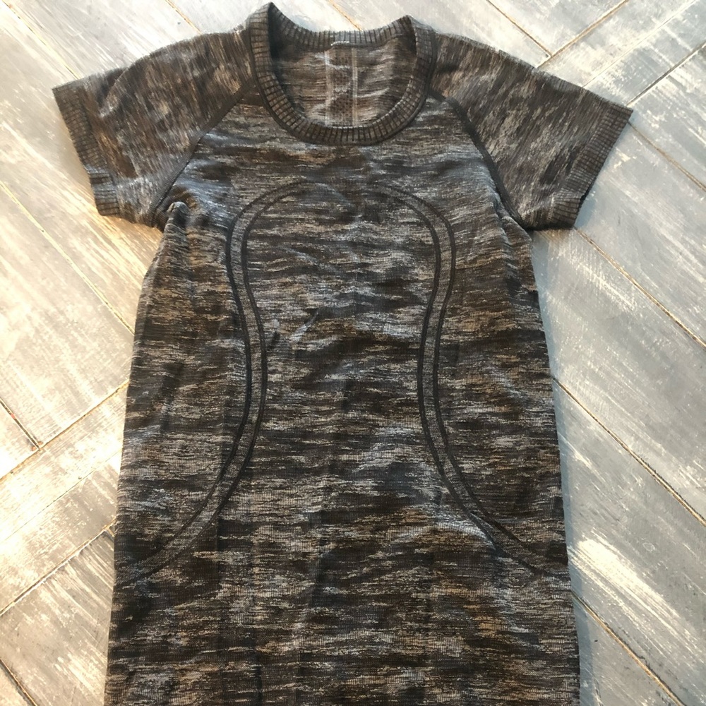 🍋Lululemon Swiftly Short Sleeve🍋